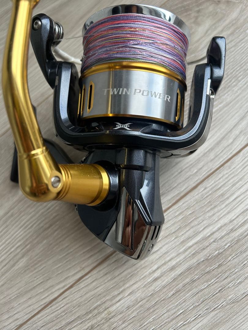 TWIN POWER SW14000 スピニングリール