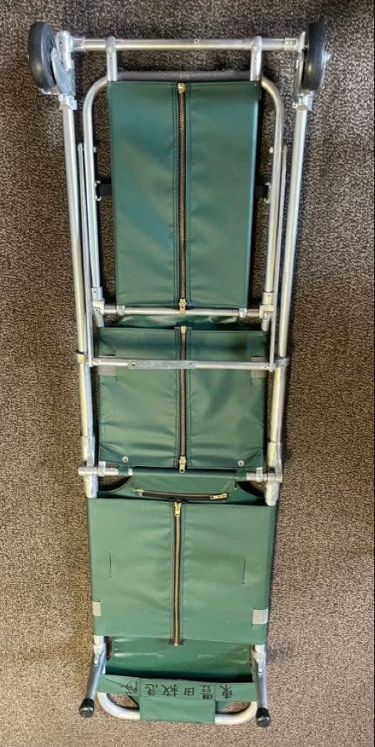 フェルノ・ワシントン社 2輪折りたたみ式ストレッチャー