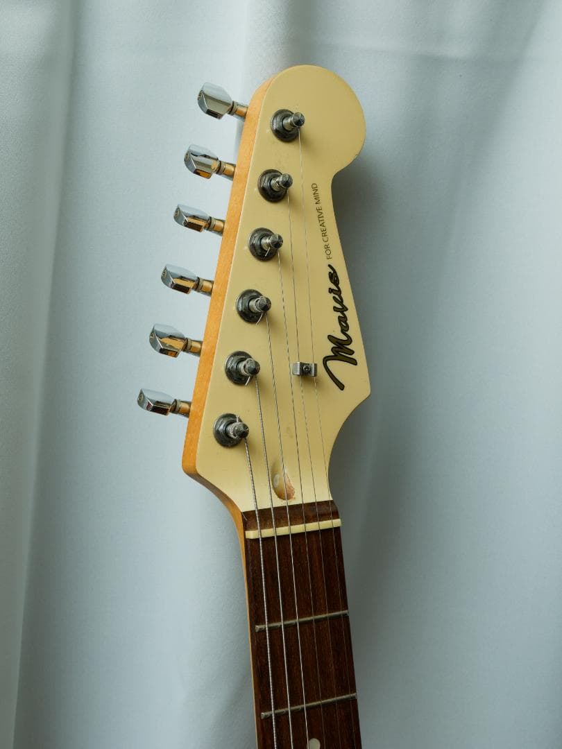 レア！MAVISストラトキャスターモデル　マッチングヘッド　フェンダーヘッド仕様