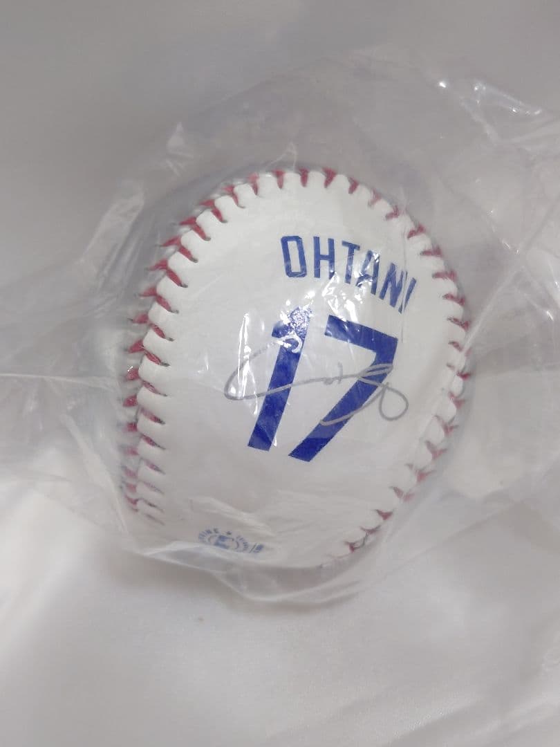 残り１点【新品未開封】大谷翔平 50/50 記念ボール 17