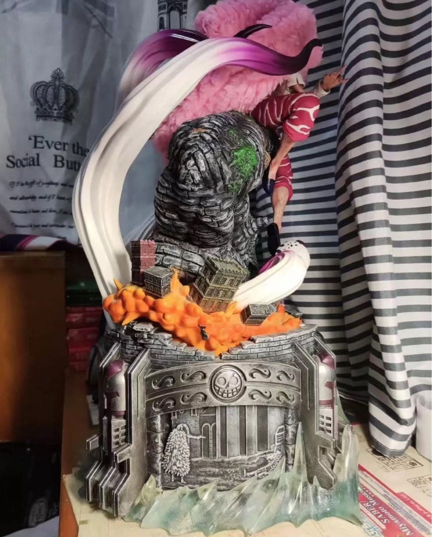 ワンピース ドフラミンゴ ガレージキット ガレキ スタチュー②⑦