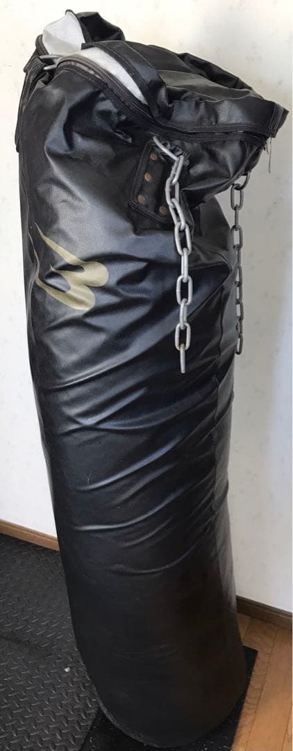 ボディーメーカー　BODY MAKER 本皮サンドバッグ ♡