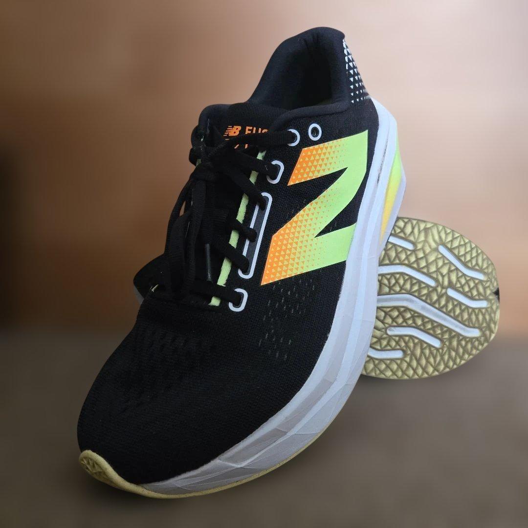 new balance FuelCell SC Trainer​ v3 27cm