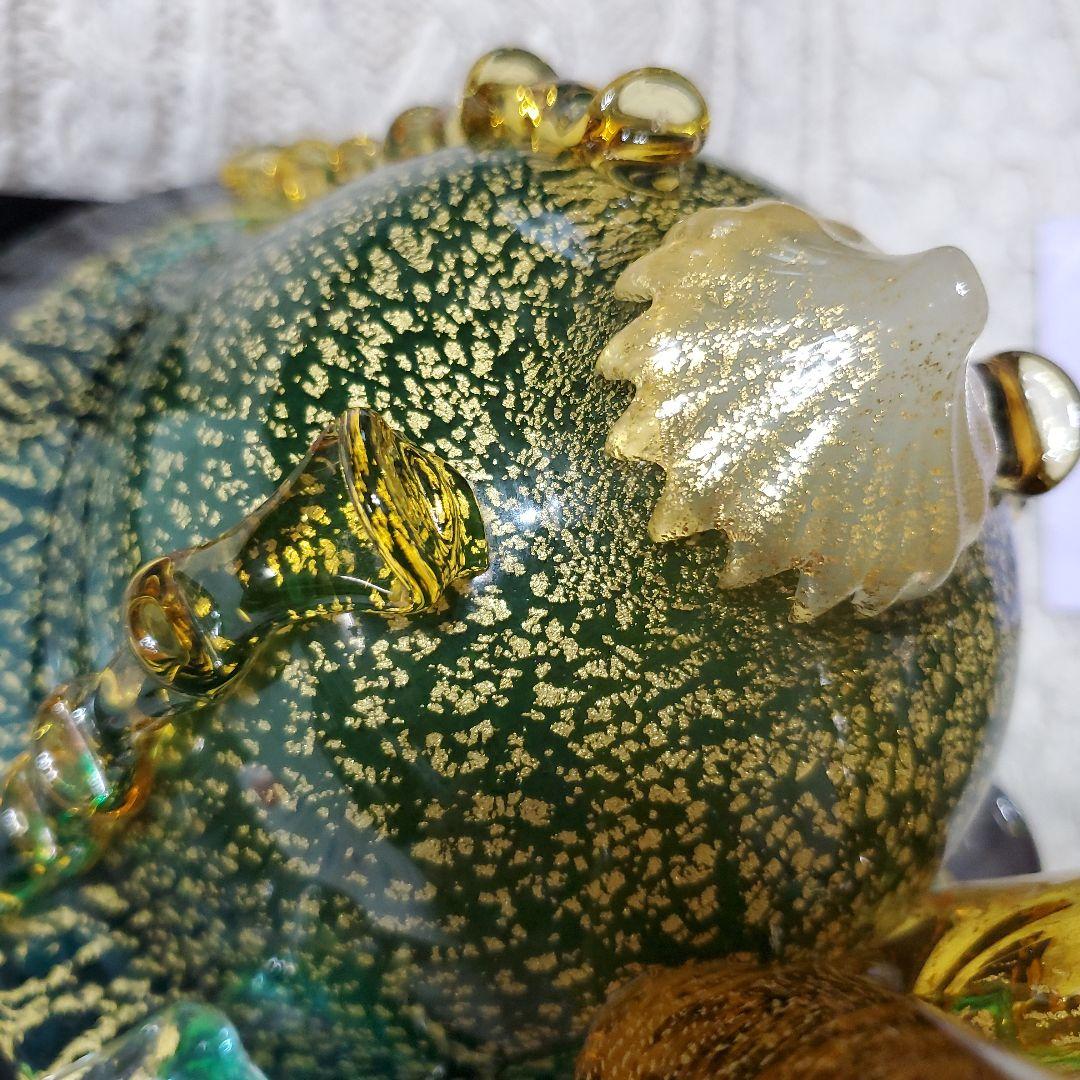 マルティグラス　義山飾り兜　台付き　ガラス細工