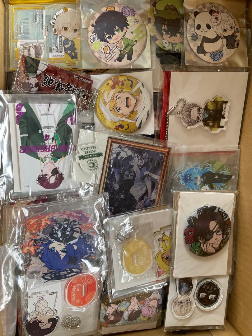 【値下げ】1000点以上 アニメ ゲーム 漫画 ノンジャンル グッズ まとめ売り