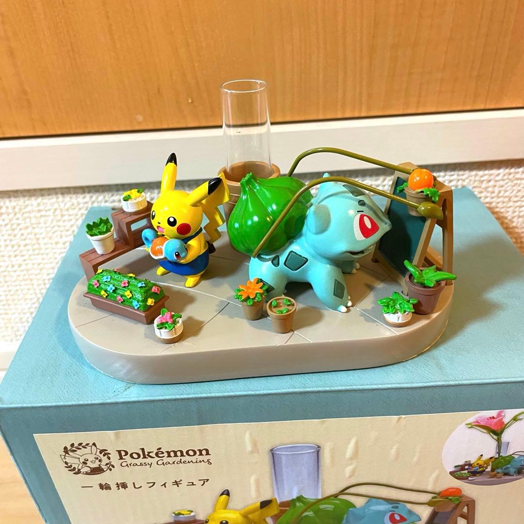 希少⭐️新品⭐️ポケモンセンター⭐️一輪挿しフィギュア⭐️花瓶⭐️フィギュア⭐️ピカチュウ