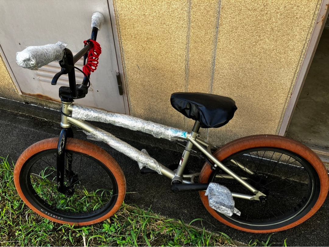 BMX HARO （2021 MIDWAY FREECOASTER）