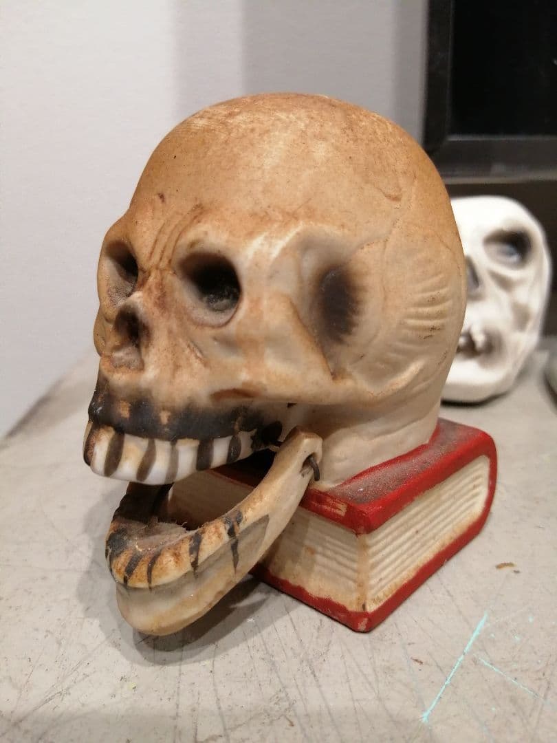 50s 　雰囲気　スカルオンブック　スカル　ドクロ　ビンテージ