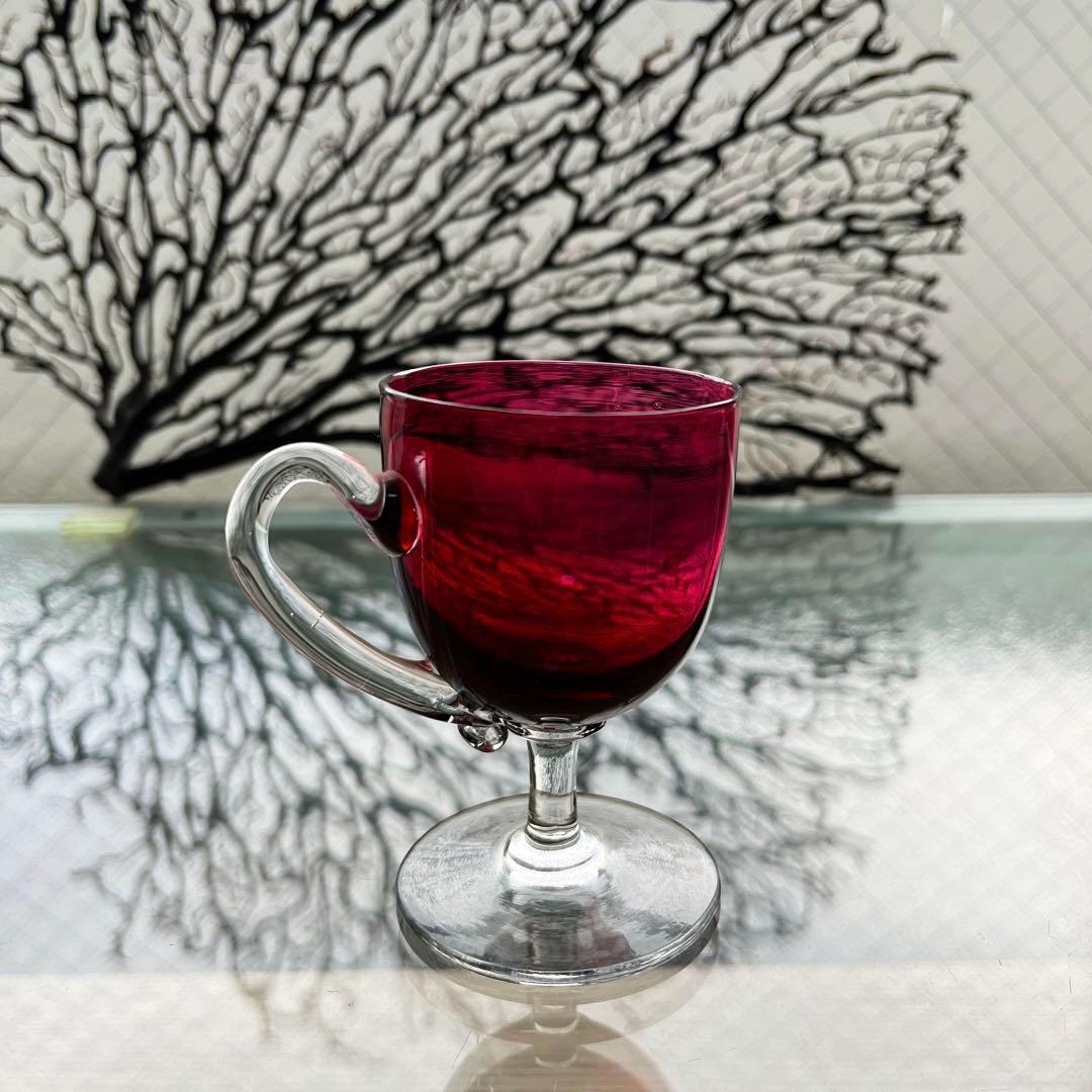 骨董　時代ガラス　希少　金赤ガラス　取手付き　アイスクリームコップ　ウラン