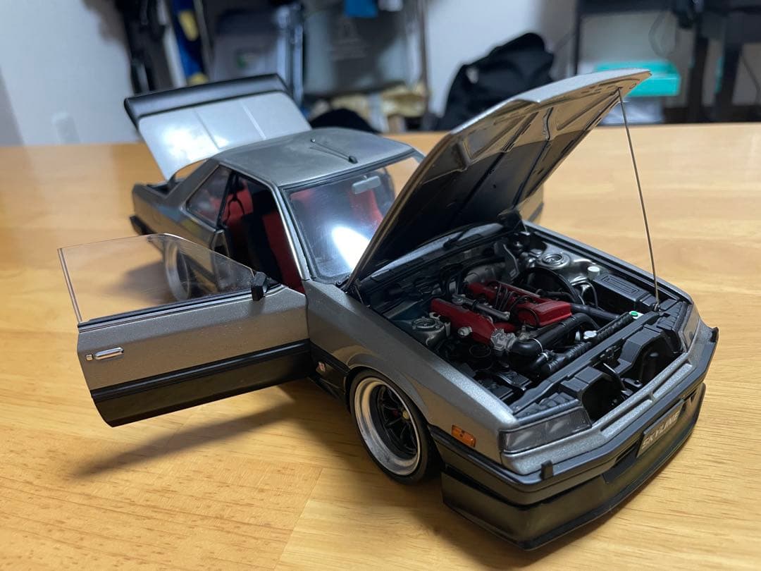 1/18 オートアート R30スカイラインRSターボ 鉄仮面 カスタム仕様 銀色