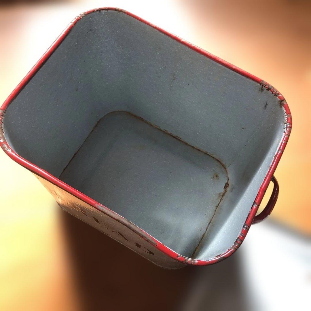アンティーク　ブレッド缶