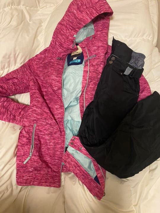 ウェア　スノボウェア　スノーウェア　ROXY ロキシー