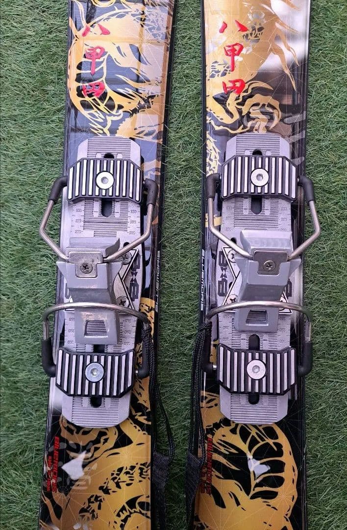 超美品【ブルーモリス】影八甲田スキーボード