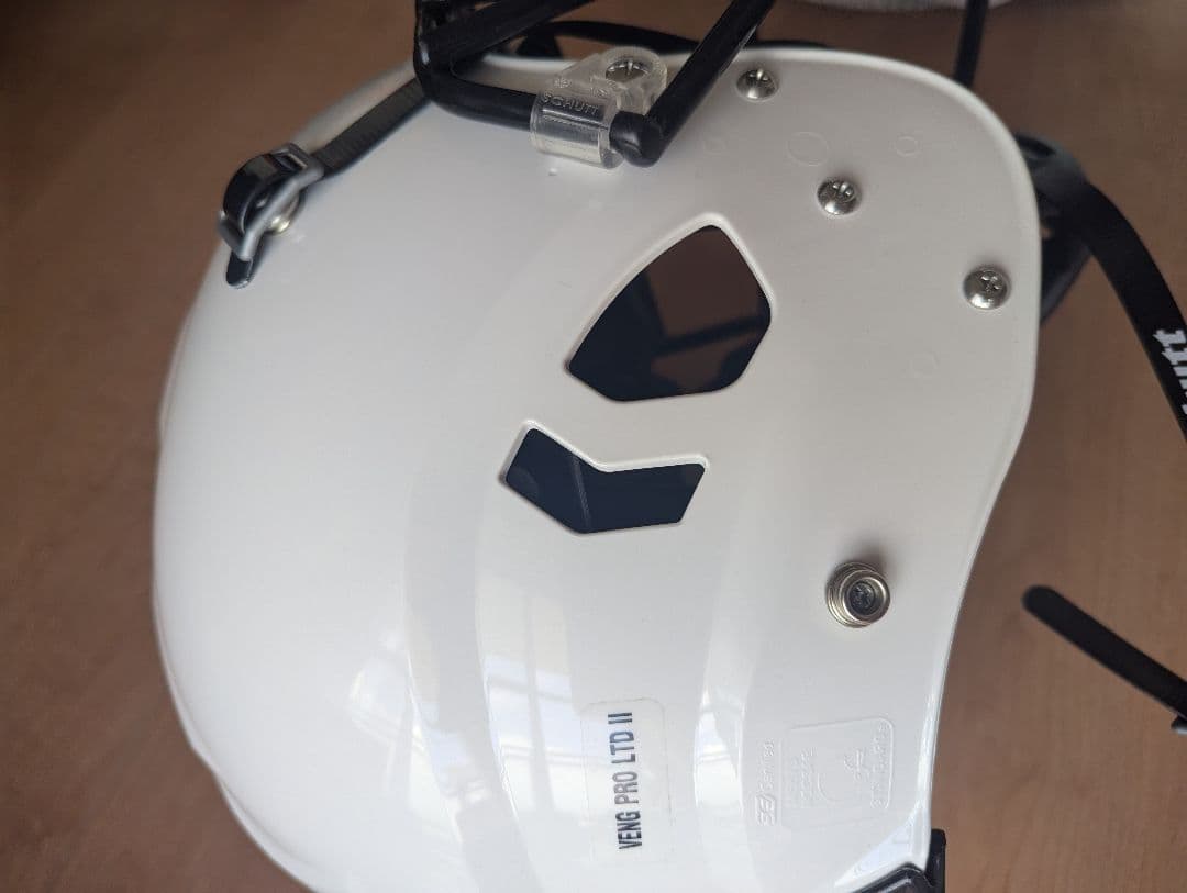 【新品未使用】schutt VENG PRO LTD II ヘルメットM サイズ