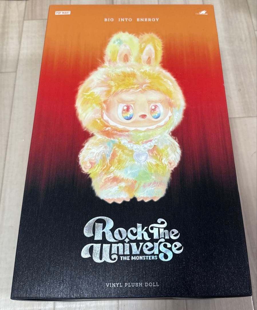 ラブブ Big into Energy ROCK THE UNIVERSE