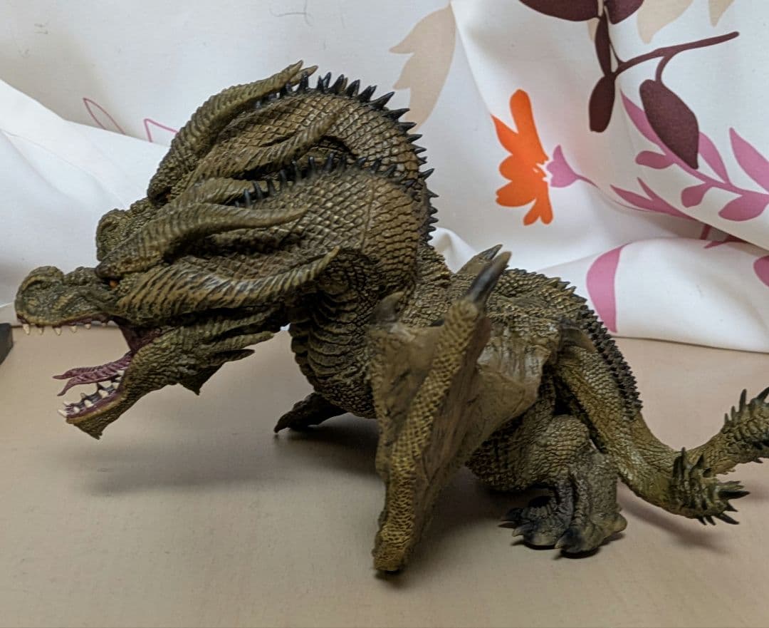 デフォリアルシリーズ　キングギドラ(2019) 一般流通版