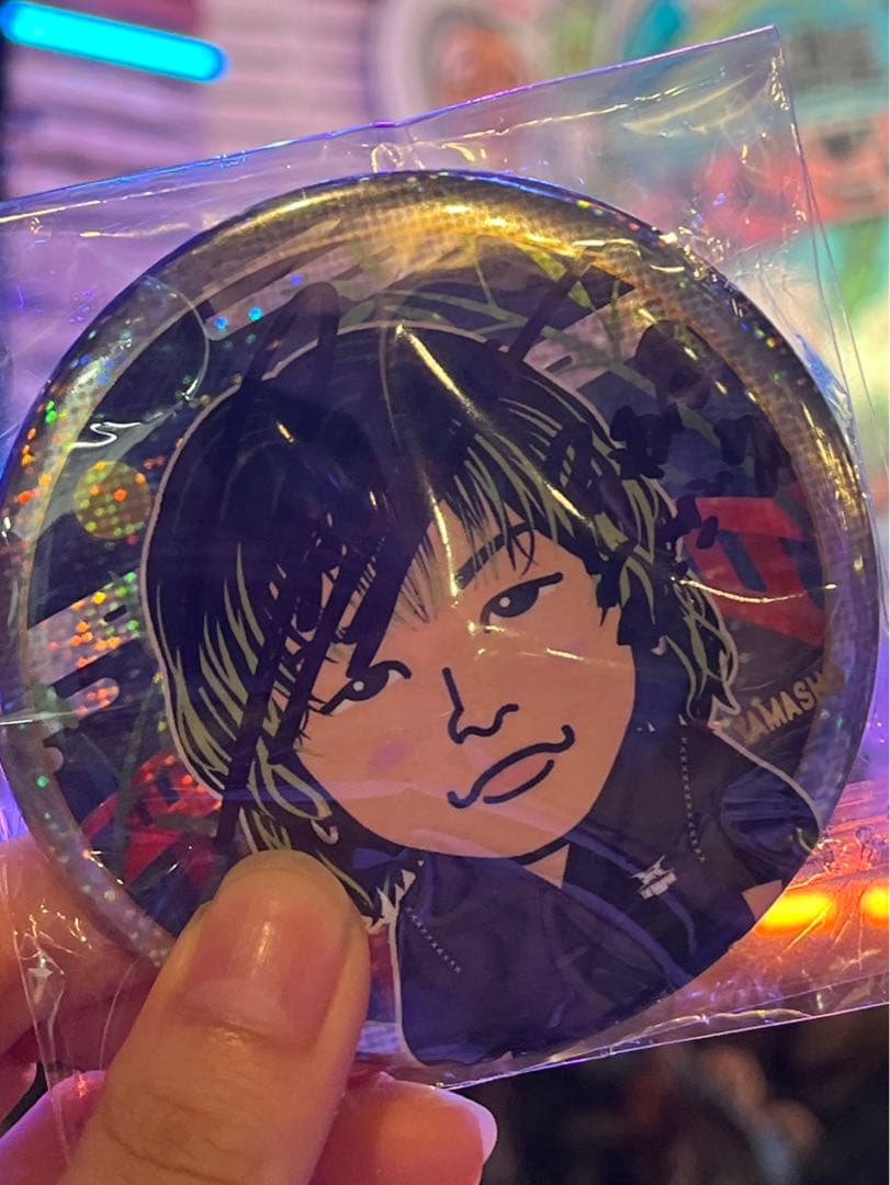 山本彰吾 直筆サイン入り 缶バッチ