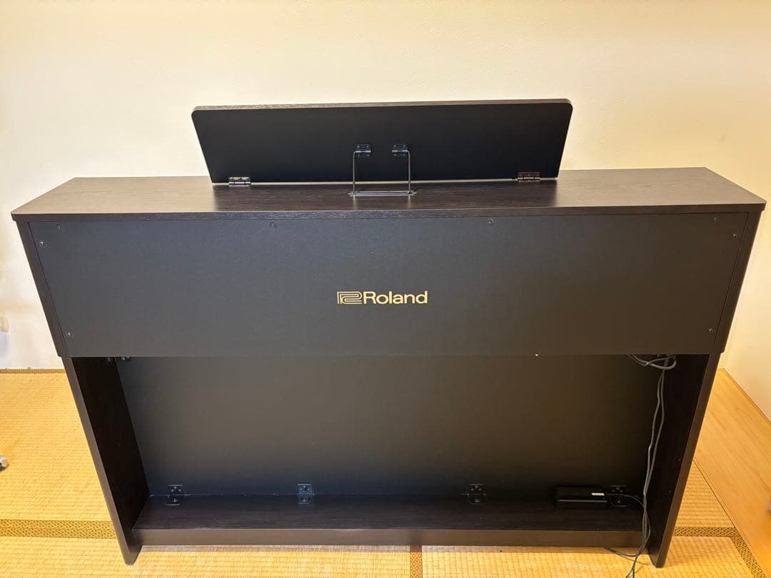 Roland HP704 88鍵デジタルピアノ