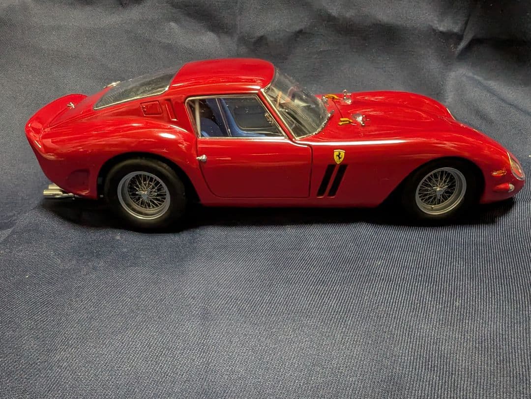 京商　ミニカー 1/18 Ferrari 250 GTO
