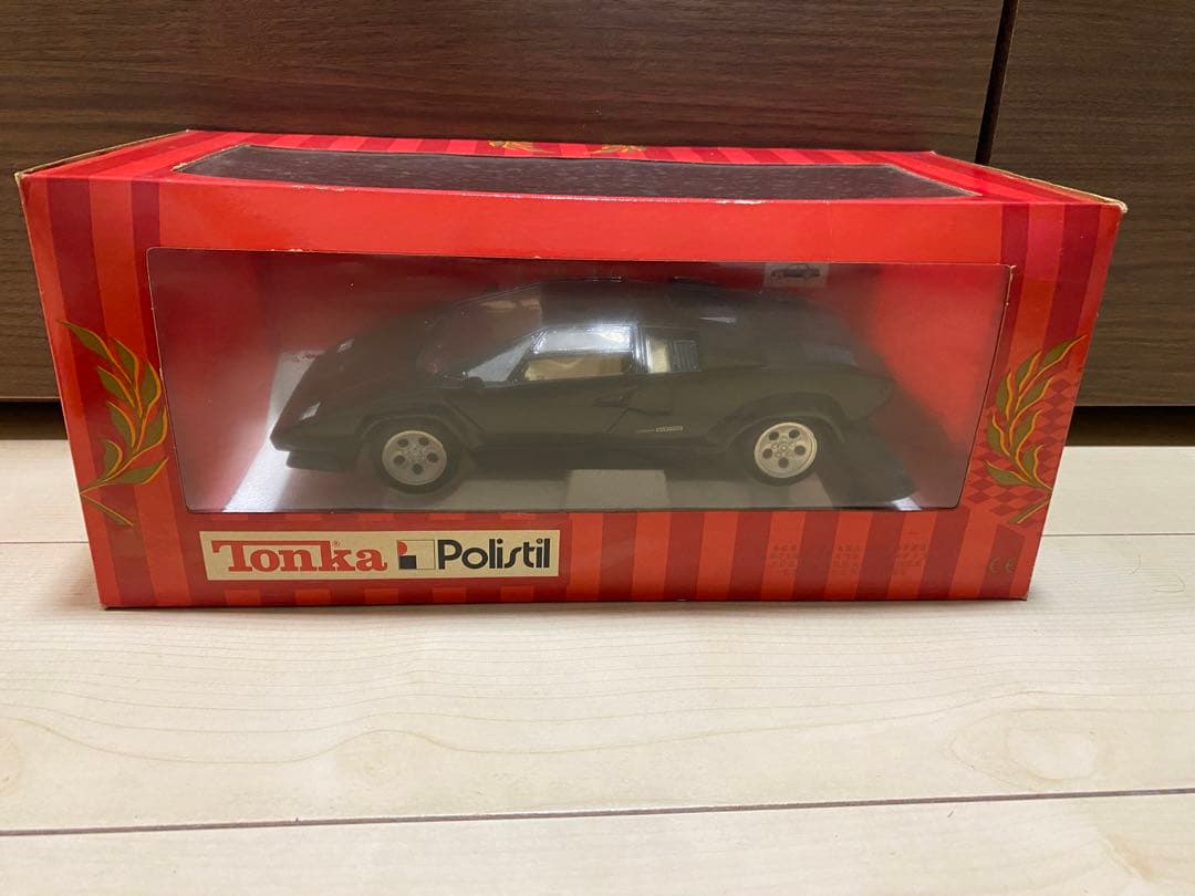 入手困難　1/18 ランボルギーニ　カウンタック　C/SPOILER イタリア製