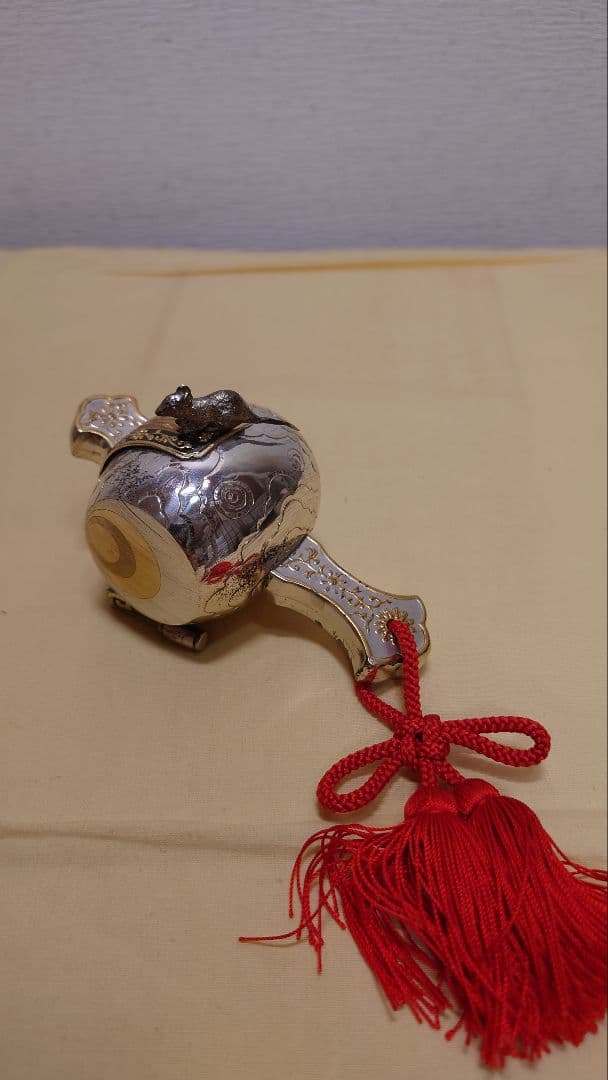 銀製　小槌　置物