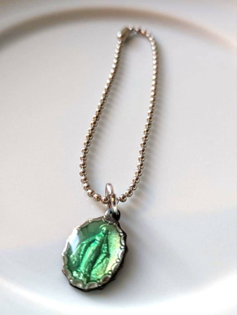 キリスト教チャーム　聖母像 ペンダント ネックレスチャーム