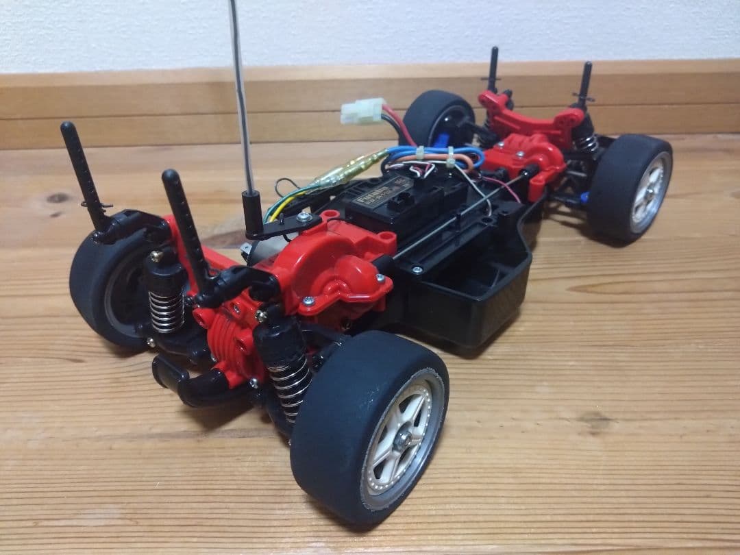 タミヤ　TA02　シャーシ　タイサン　スカイライン　GT-R　ボディ　ジャンク