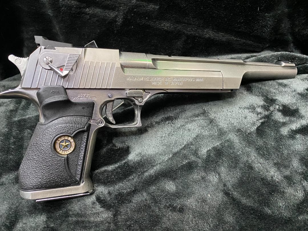 東京マルイ　限定モデル　バイオハザードレオンカスタム