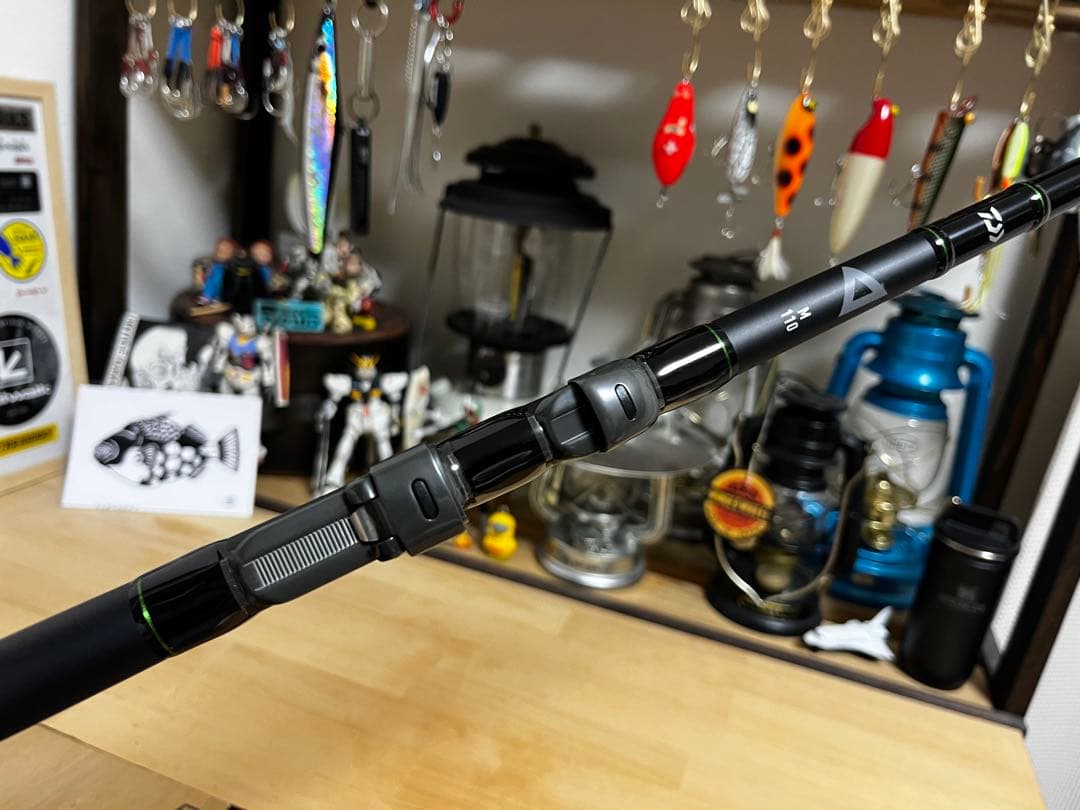 【極美品】ダイワ製　リバティクラブショートスイングと穴釣り専科のセット販売