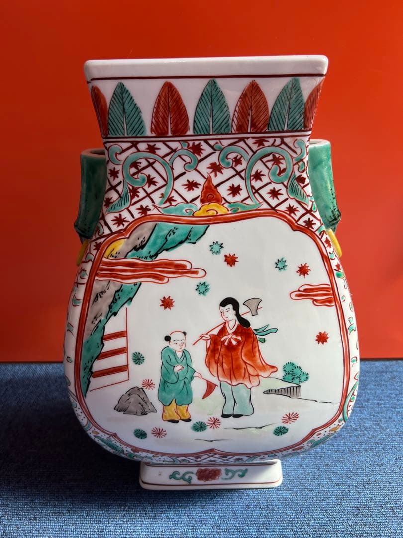 1072  古董品 古陶瓷器 中国古美術  大明萬暦年製銘　花瓶　時代物