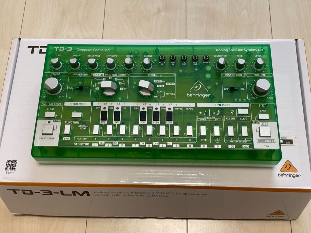 Behringer TD-3-LM アナログシンセサイザー