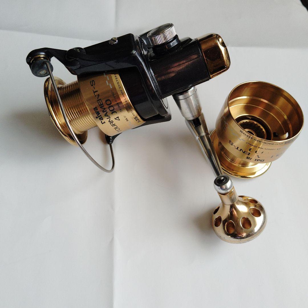 DAIWA　Tournament-S 4000換えスプール付き