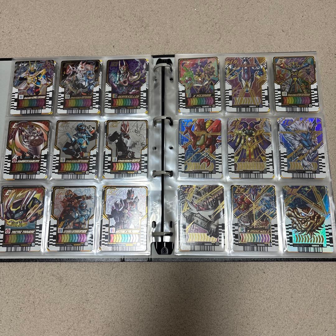 希少　仮面ライダー　トレカ　PHASE 他　まとめ売り　全232枚　引退品