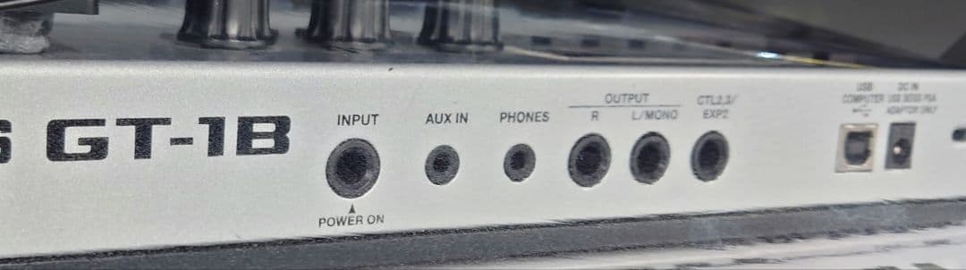 ■■【箱・電源AC付】BOSS GT-1B ベースエフェクトプロセッサー『美品』