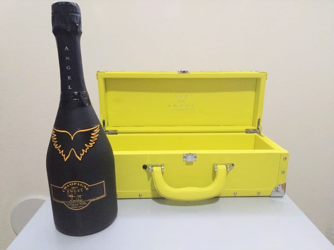エンジェル ブリュット ヘイロー イエロー シャンパン