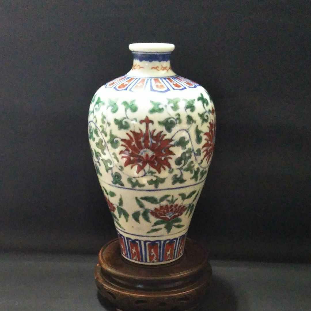 ※中国古美術/明代/五彩纏枝蓮花紋梅瓶/(底款:大明永楽年製)