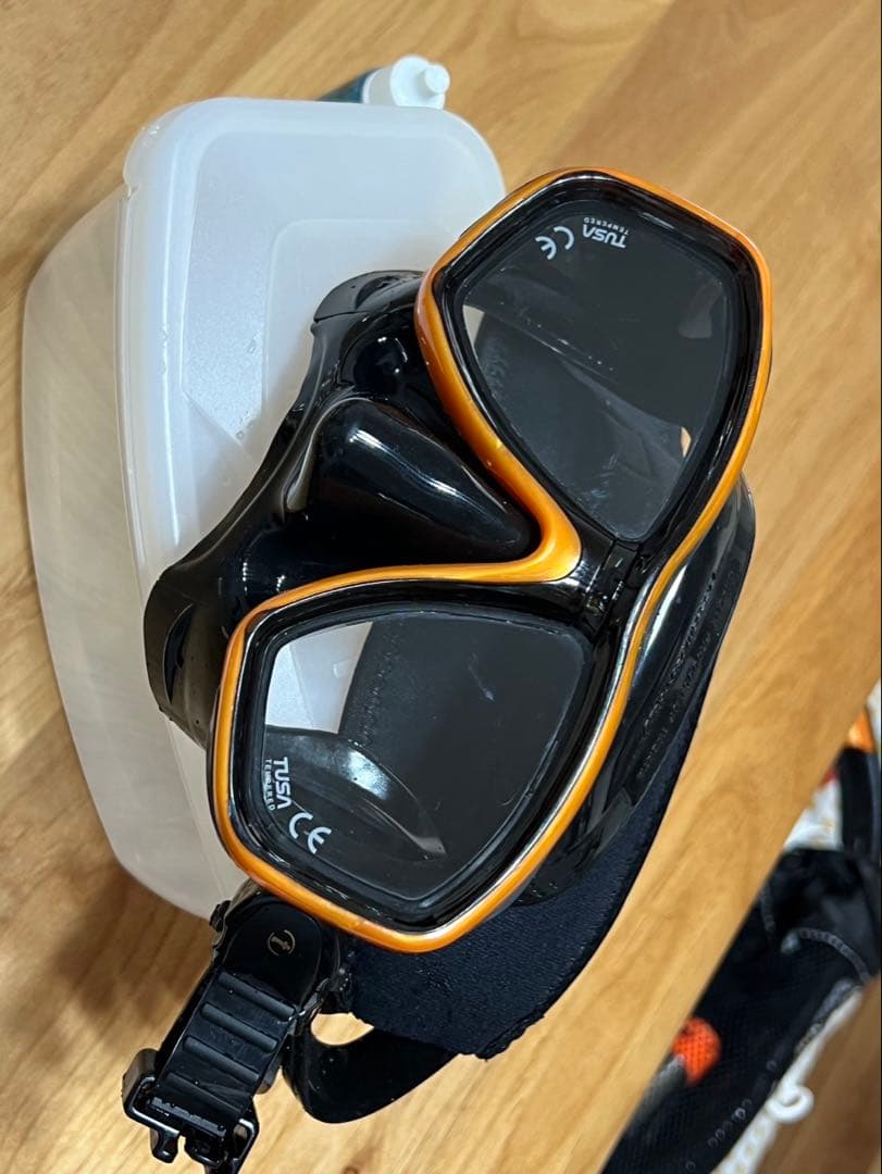 Aqualung ドライスーツ ネイビー/イエロー