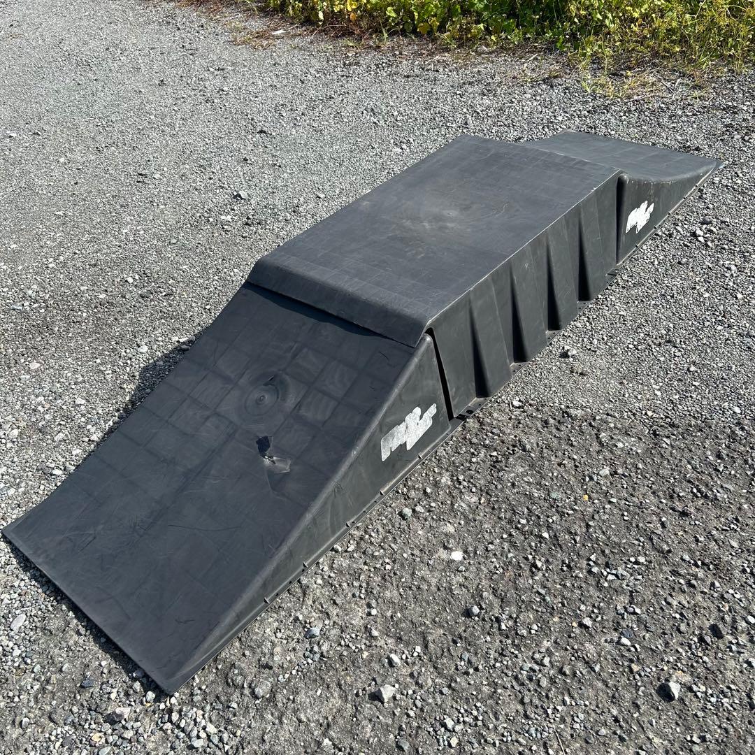 スノーボード　バイク　bmx ジャンプ台　ランプ ブラック