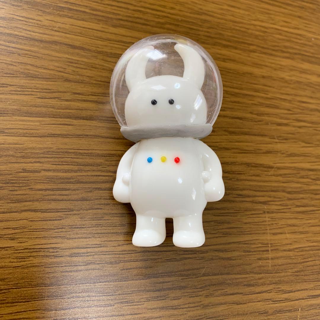 ウアモウ　宇宙飛行士