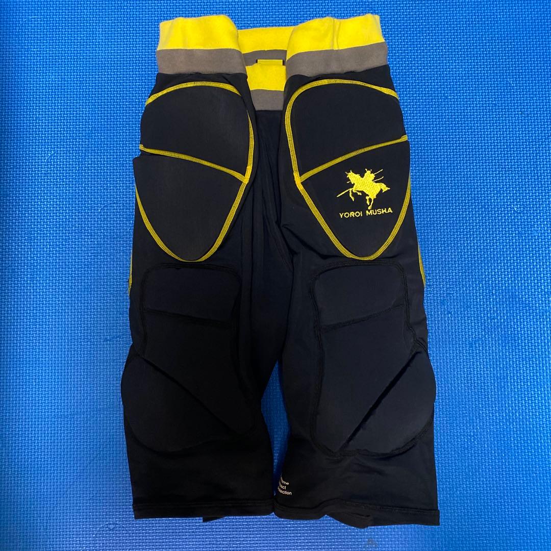 YORO MUSHA パッド付きショーツ 黒/黄色