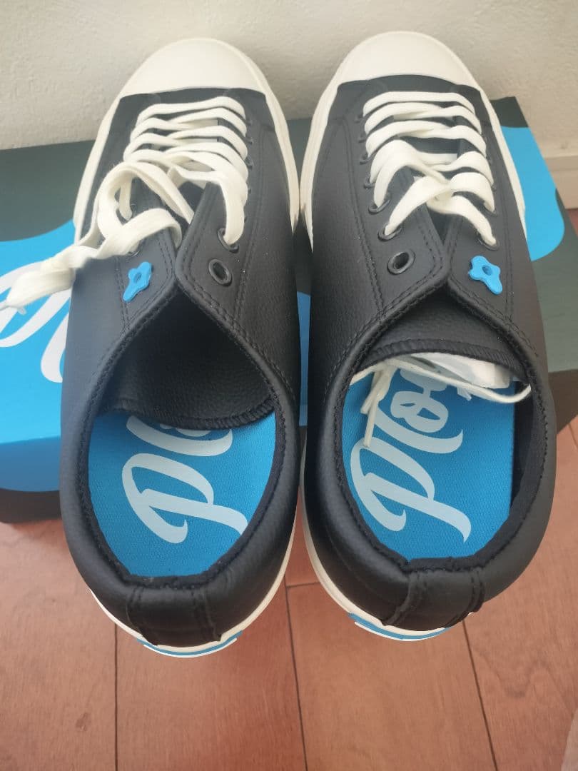 新品未使用 plouf スパイクレスゴルフシューズ