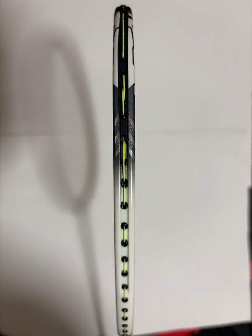 GOSEN GRAVITAS X FL バドミントンラケット（ホワイト×グレー）