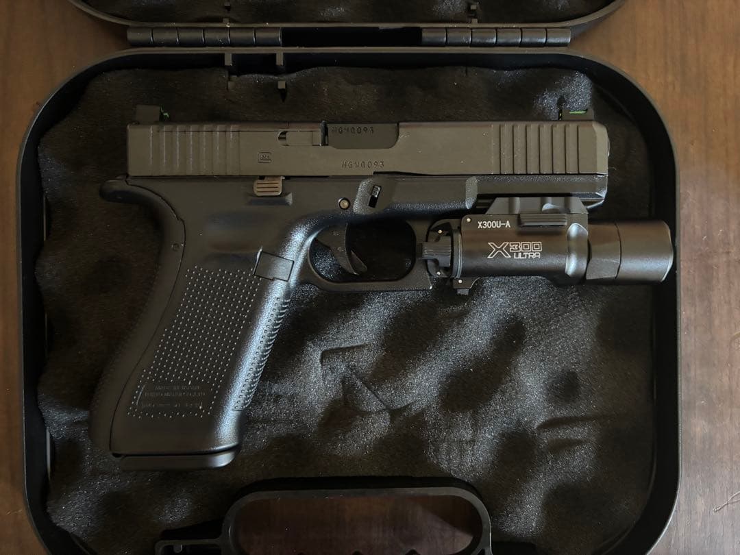 東京マルイ　Glock17 gen5 X300U-A付き