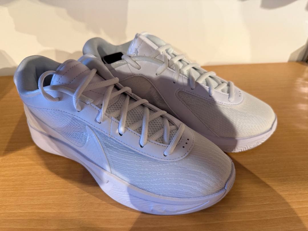 Nike バスケットボールシューズ ホワイト