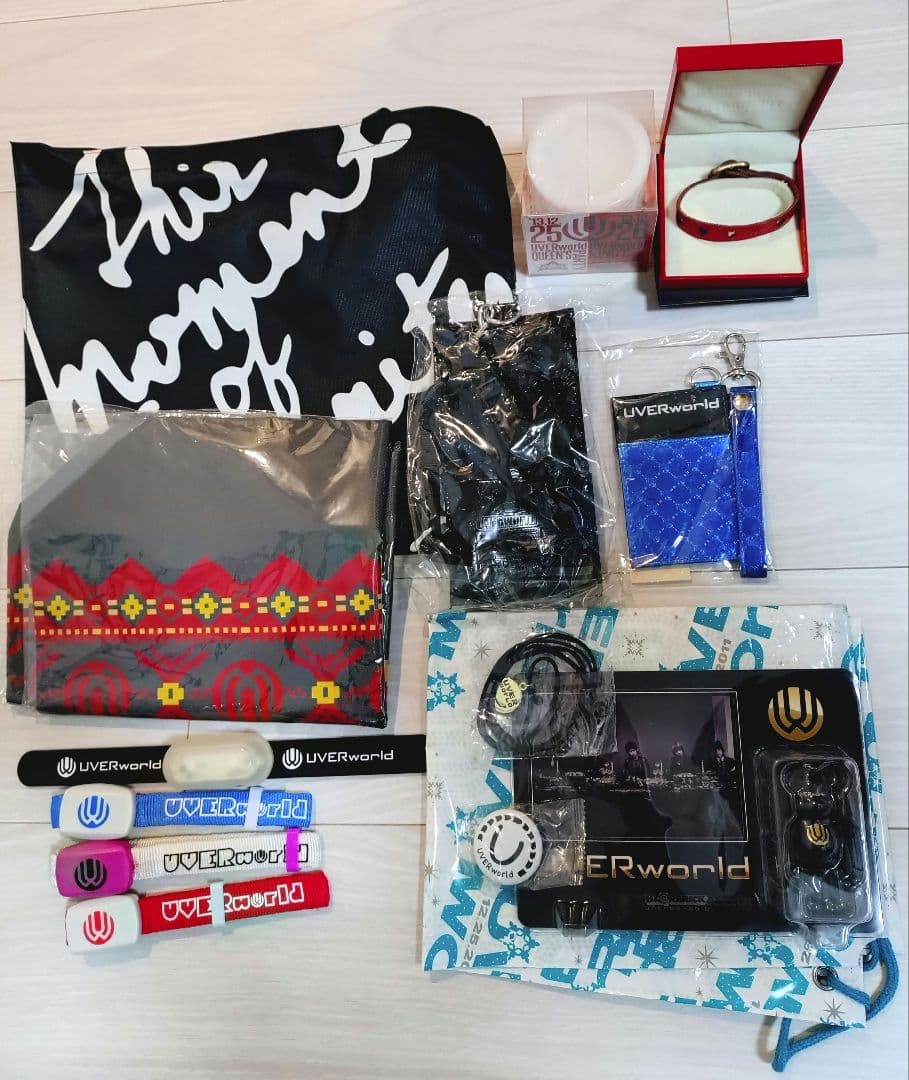 ★値下げ　UVERworld グッズセット（CD/DVD/ライブ/FC限定
