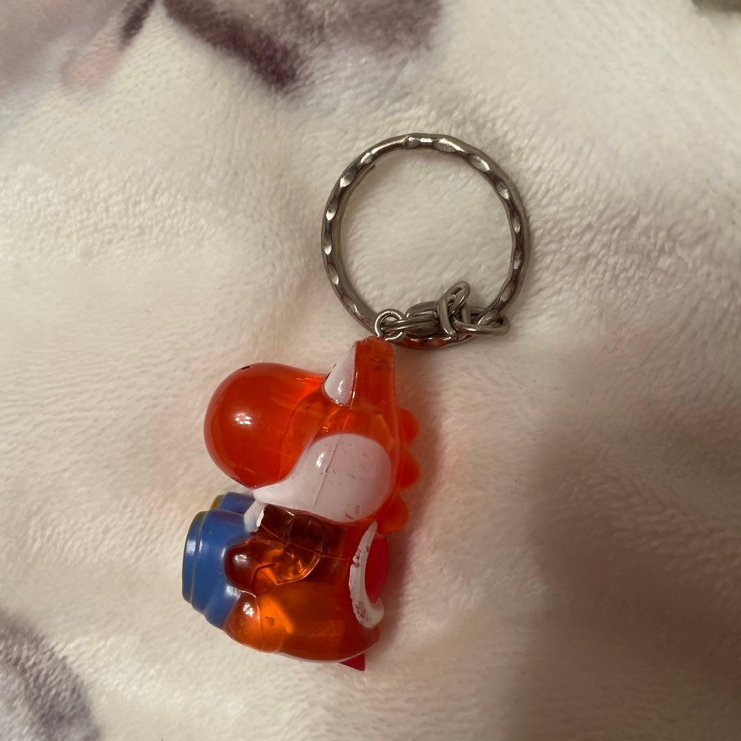 赤ヨッシー　キーホルダー　任天堂　スーパーマリオ　平成レトロ