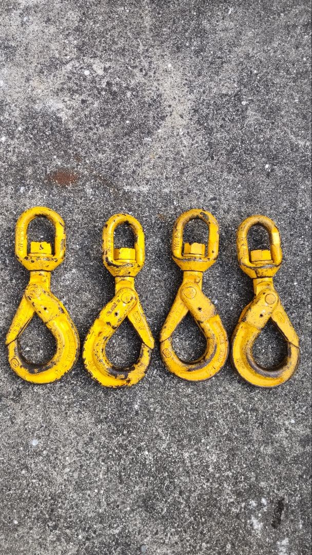 スイベルフック2.5t×4
