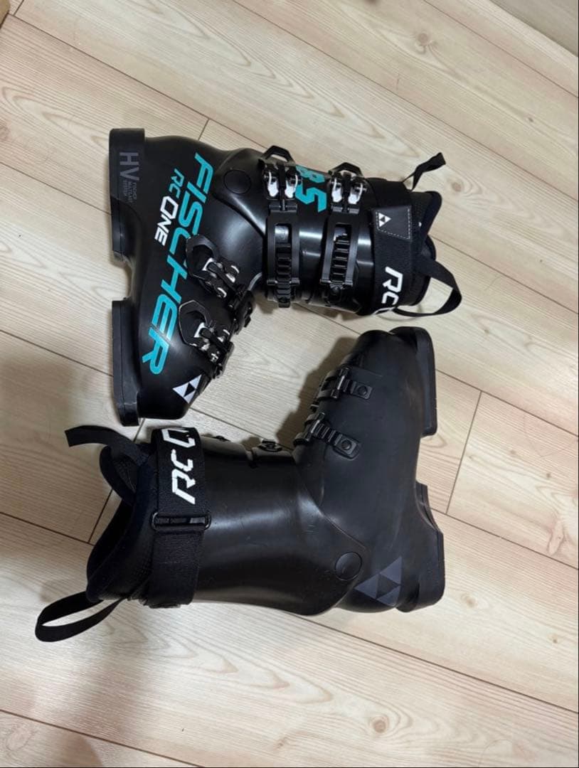 Fischer RC One スキー ブーツ HV