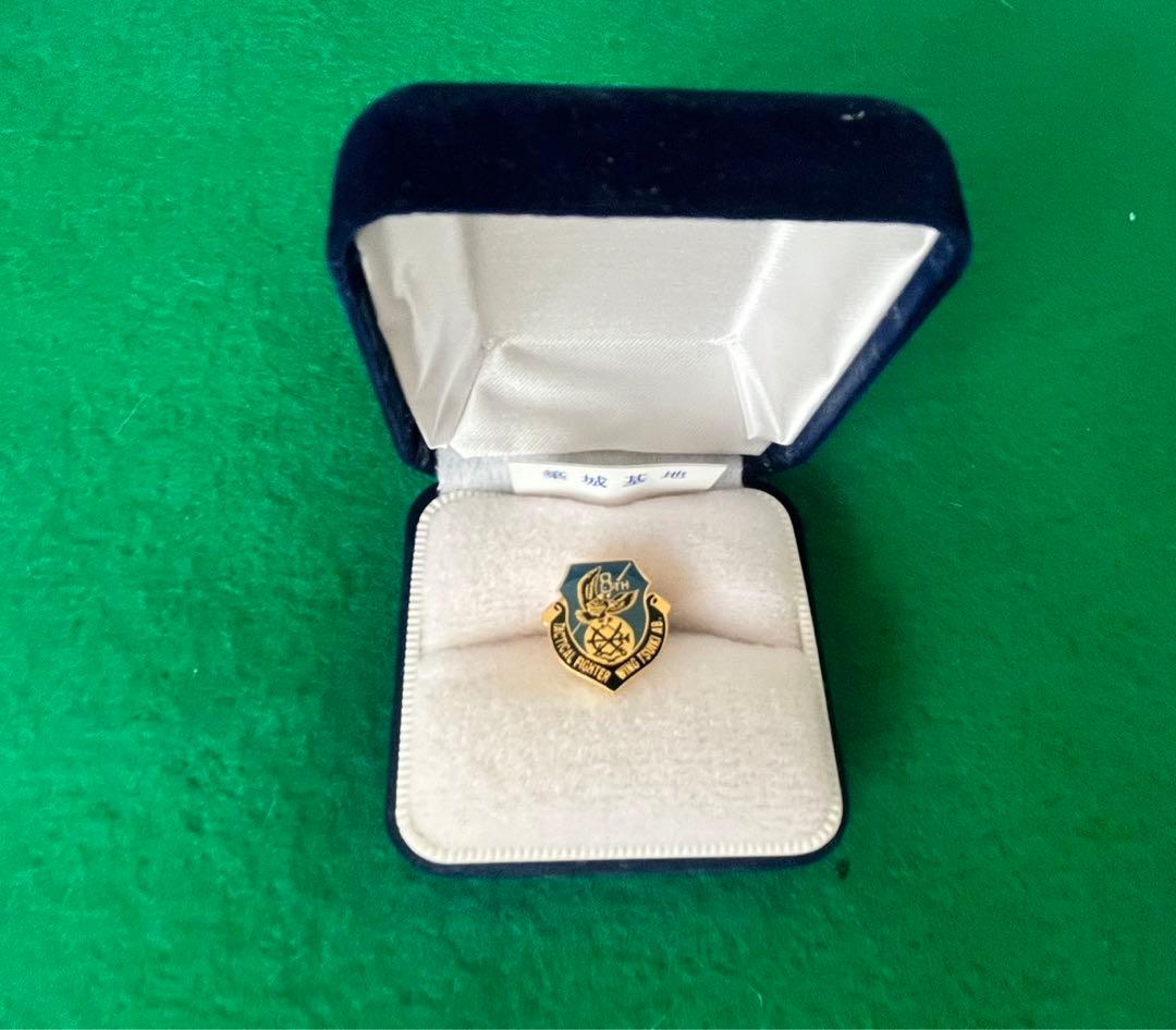 第8飛行隊築城基地ピンバッジ ケース付き