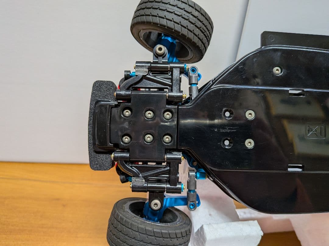 ユ*ル様 タミヤ 1/10 RC Mシャーシ M-06 組み立て済み 未走行